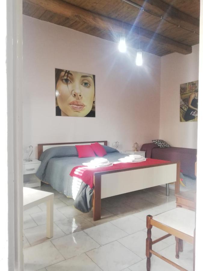 لاميزيا تيرمي B&B Parva Domus المظهر الخارجي الصورة