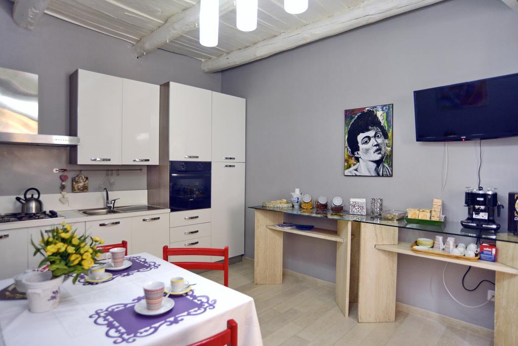 لاميزيا تيرمي B&B Parva Domus المظهر الخارجي الصورة
